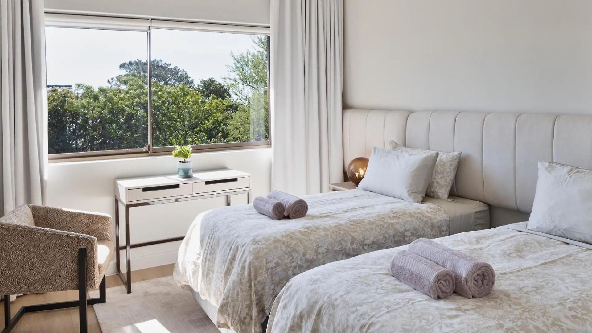 Luxurious 1 Bedroom In Camps Bay Villa With A Pool Cape Town South Africa
